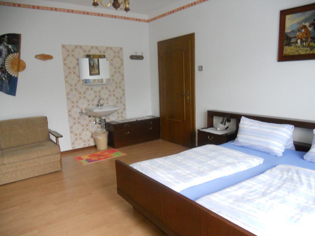 Ferienwohnung Gerti Kalt Lieserhofen Camera foto