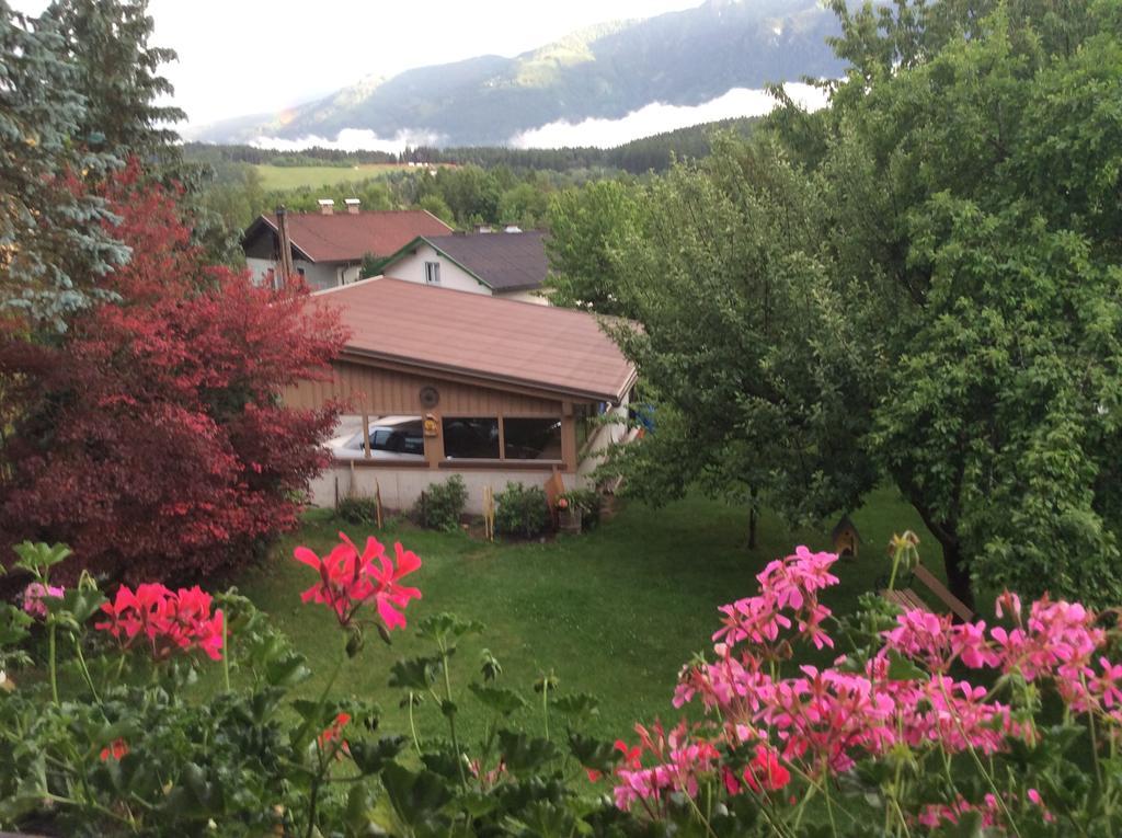Ferienwohnung Gerti Kalt Lieserhofen Esterno foto